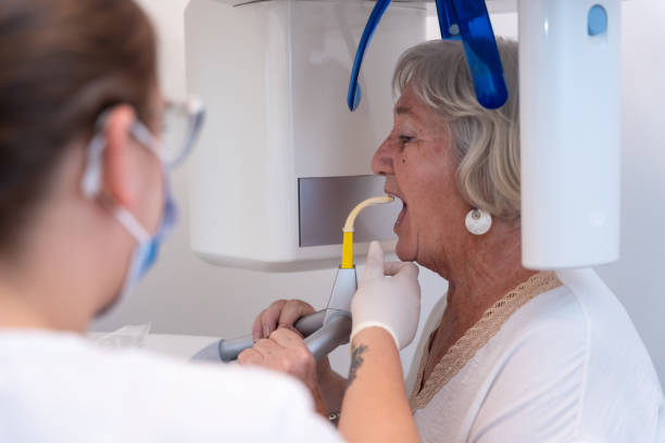 Best Emergency Gum Treatment in Fort Dodge, IA